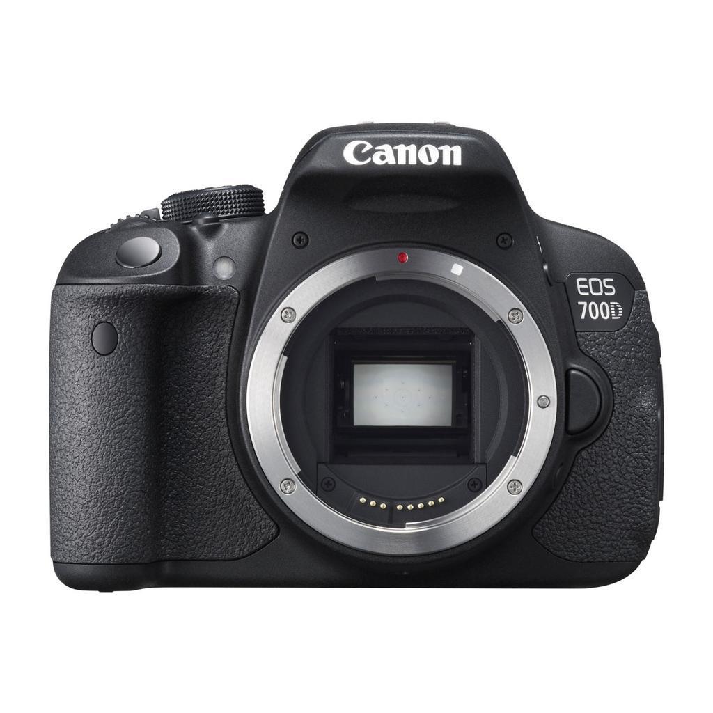 Canon Reflex Eos 700D - Noir + Tamron Tamron Af 18-200Mm F/3.5-6.3 Xr Di II Ld F/3.5-6.3