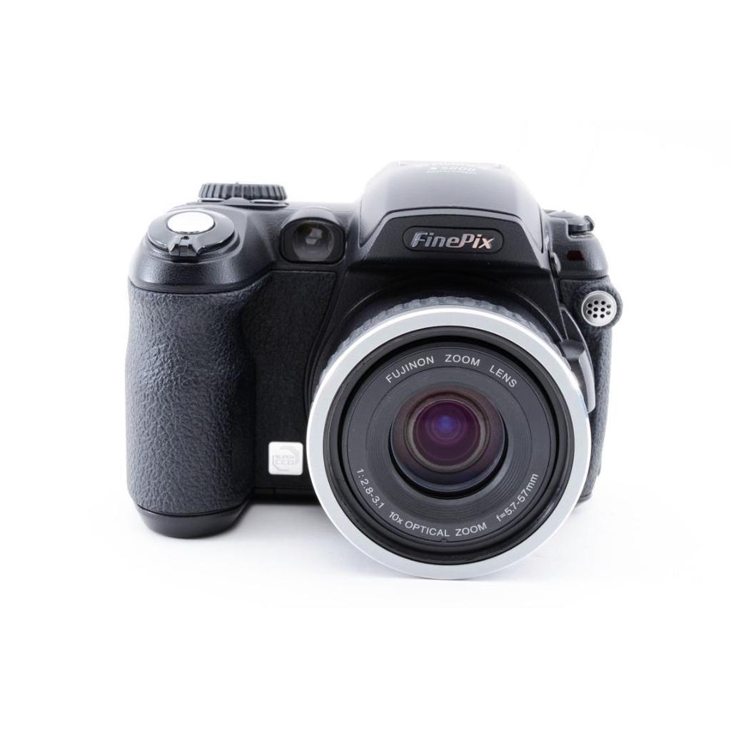 Fujifilm FinePix はから S5000