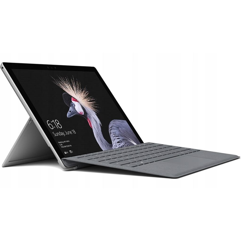 Microsoft Surface Pro 3 12" Core i5 1.9 GHz - SSD 256 GB - 8GB Tastiera Spagnolo