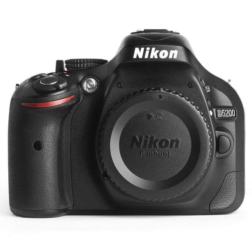 Reflex D5200 - Noir + Nikon 18-200Mm F/3.5-6.3 Di II Vc F/3.5-6.3